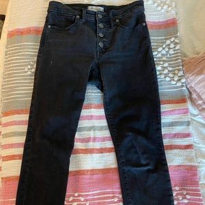 Madewell Black 9” High Rise Skinny Jeans.